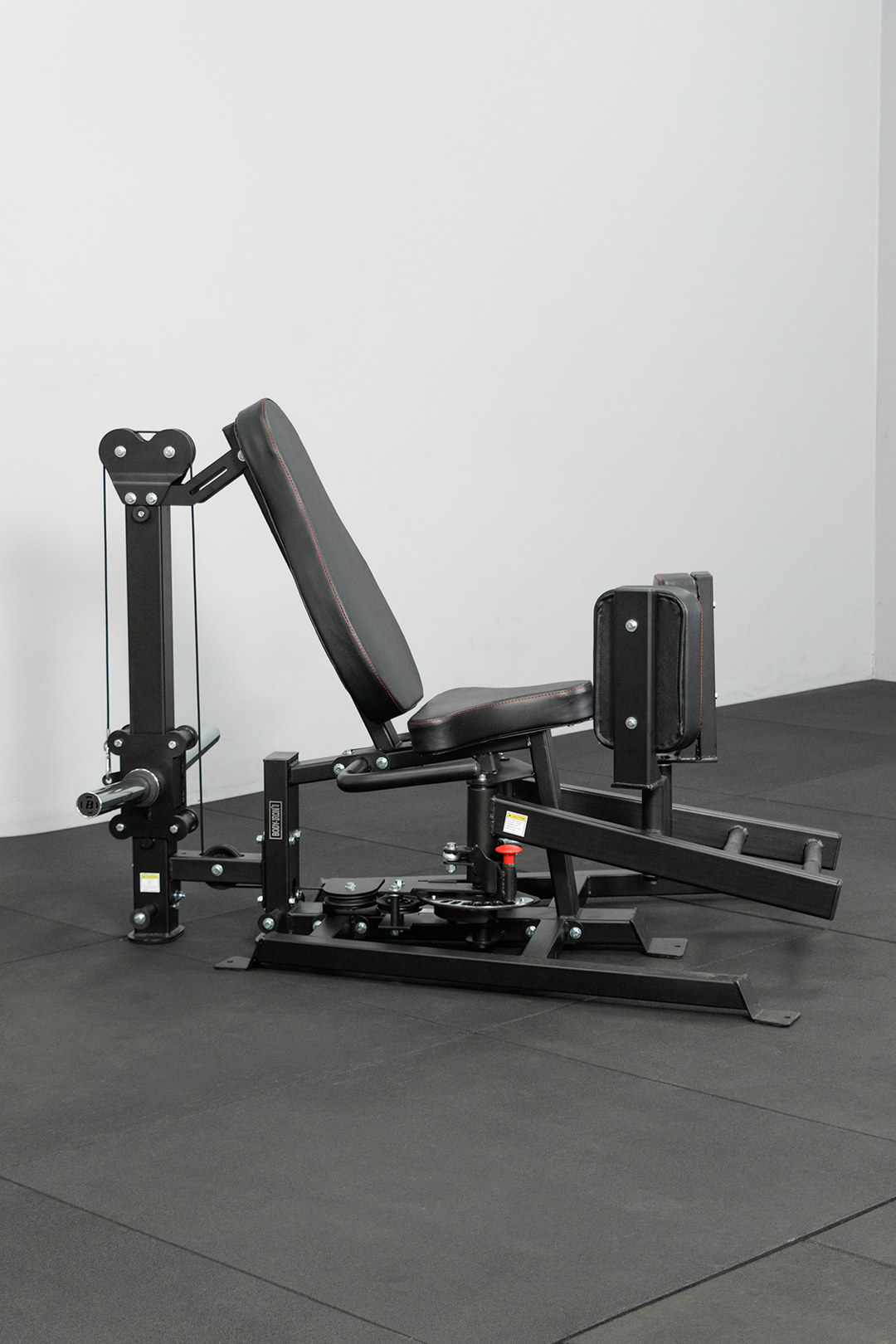 Body Iron Commercial Plate Load Hip Adductor & Abductor Machine