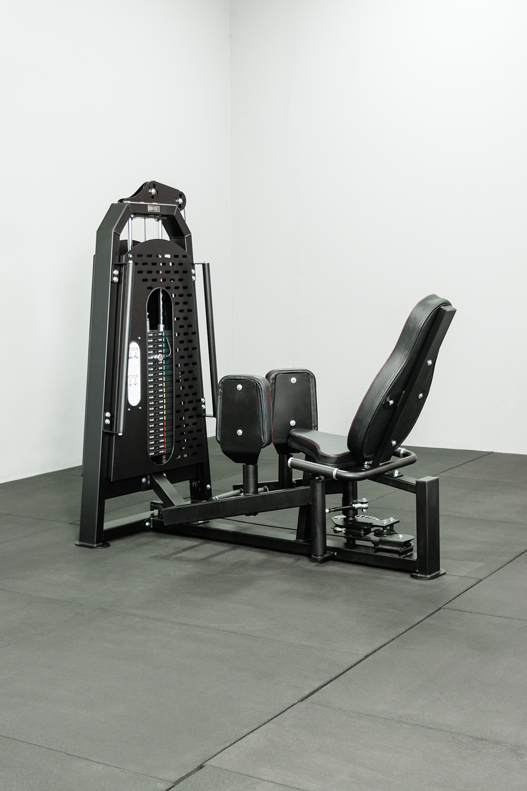 Body Iron Commercial Pro Adductor & Abductor Machine