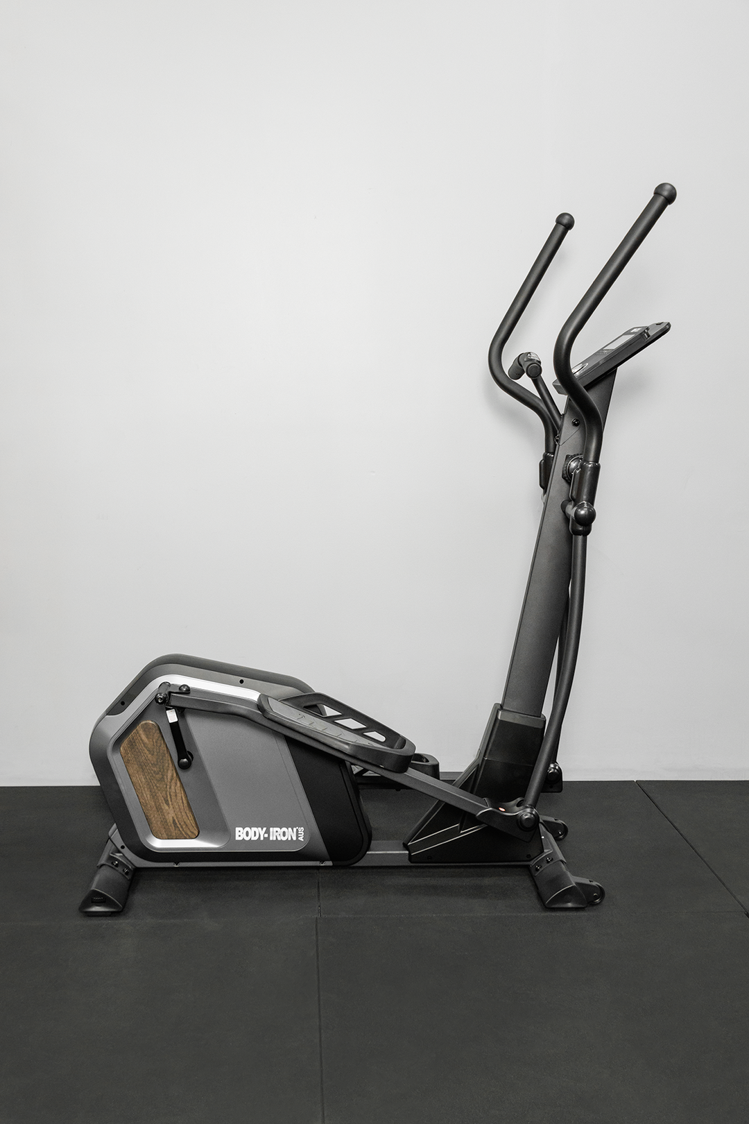 BodyIron Elliptical Cross Trainer TXM500