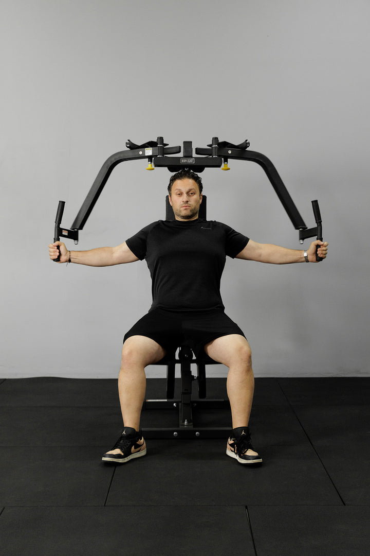 Body Iron Pec Dec & Rear Delt Machine
