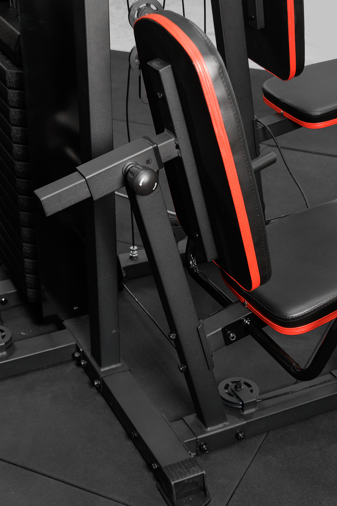 เครื่องออกกำลังกายในบ้าน Body Iron BHG9000 Ultimate 5-Station Multi-Home Gym Trainer