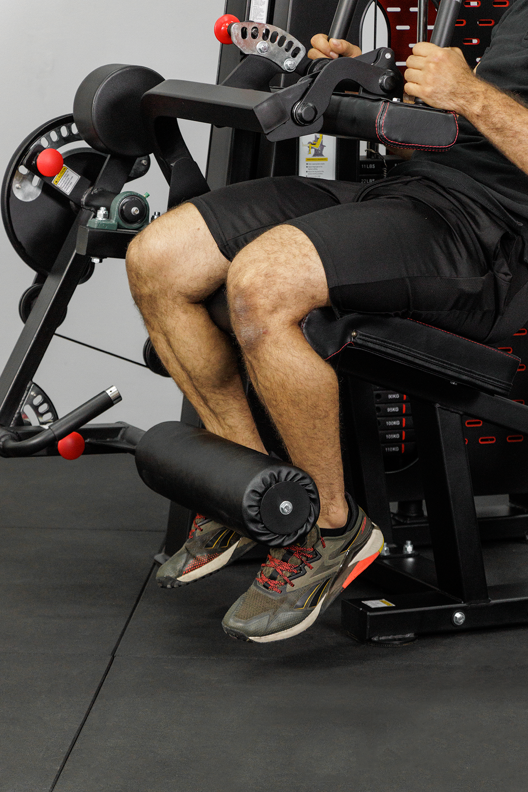 Body Iron Commercial Leg Extension & Curl Machine