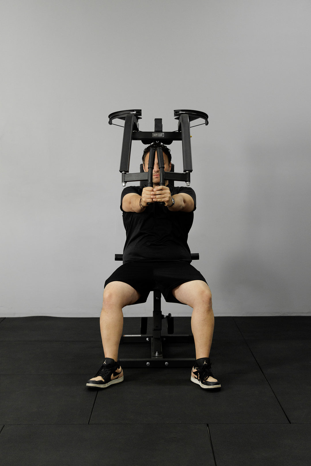 Body Iron Pec Dec & Rear Delt Machine