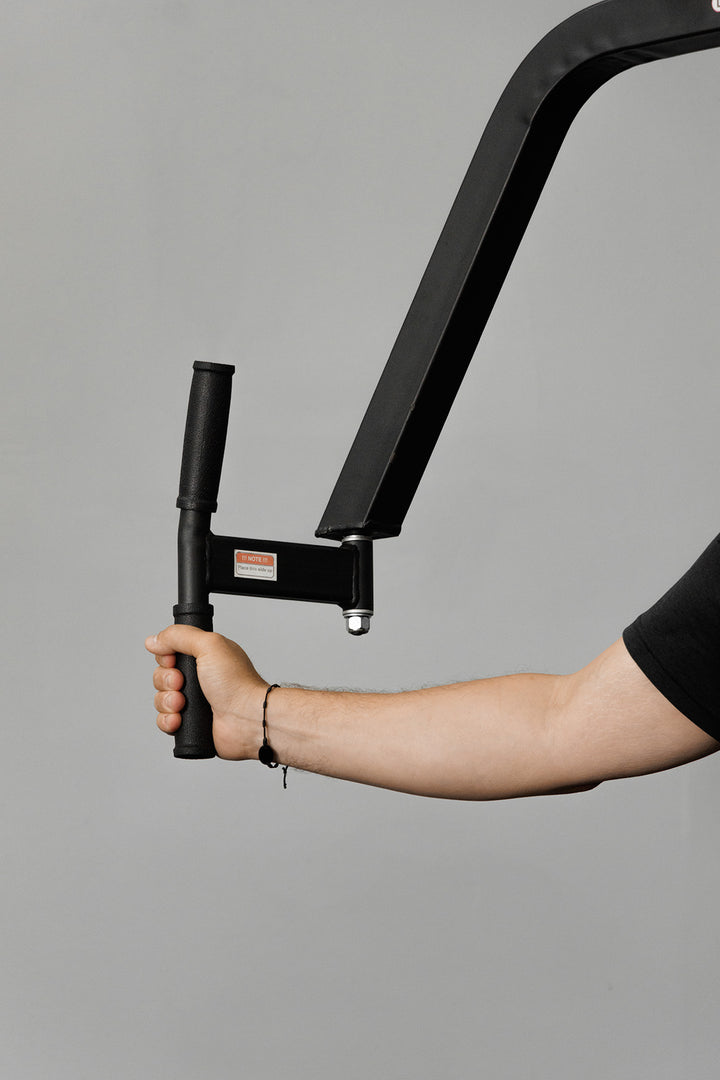 Body Iron Pec Dec & Rear Delt Machine