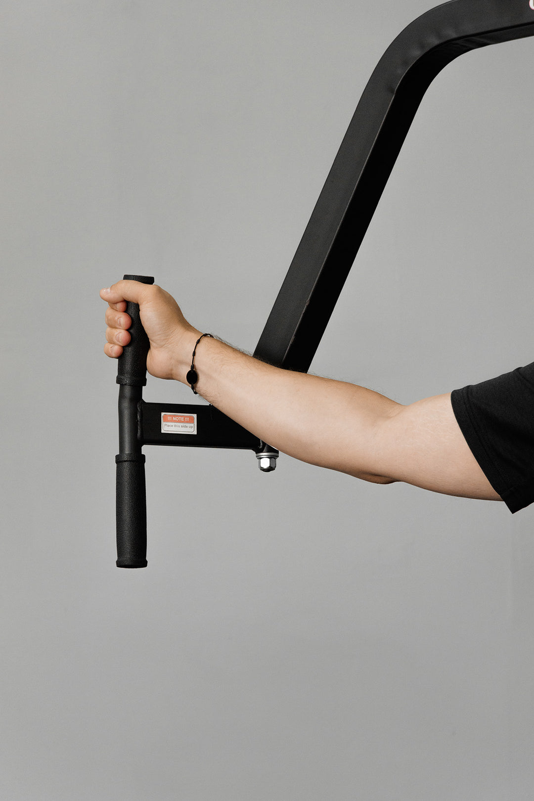 Body Iron Pec Dec & Rear Delt Machine