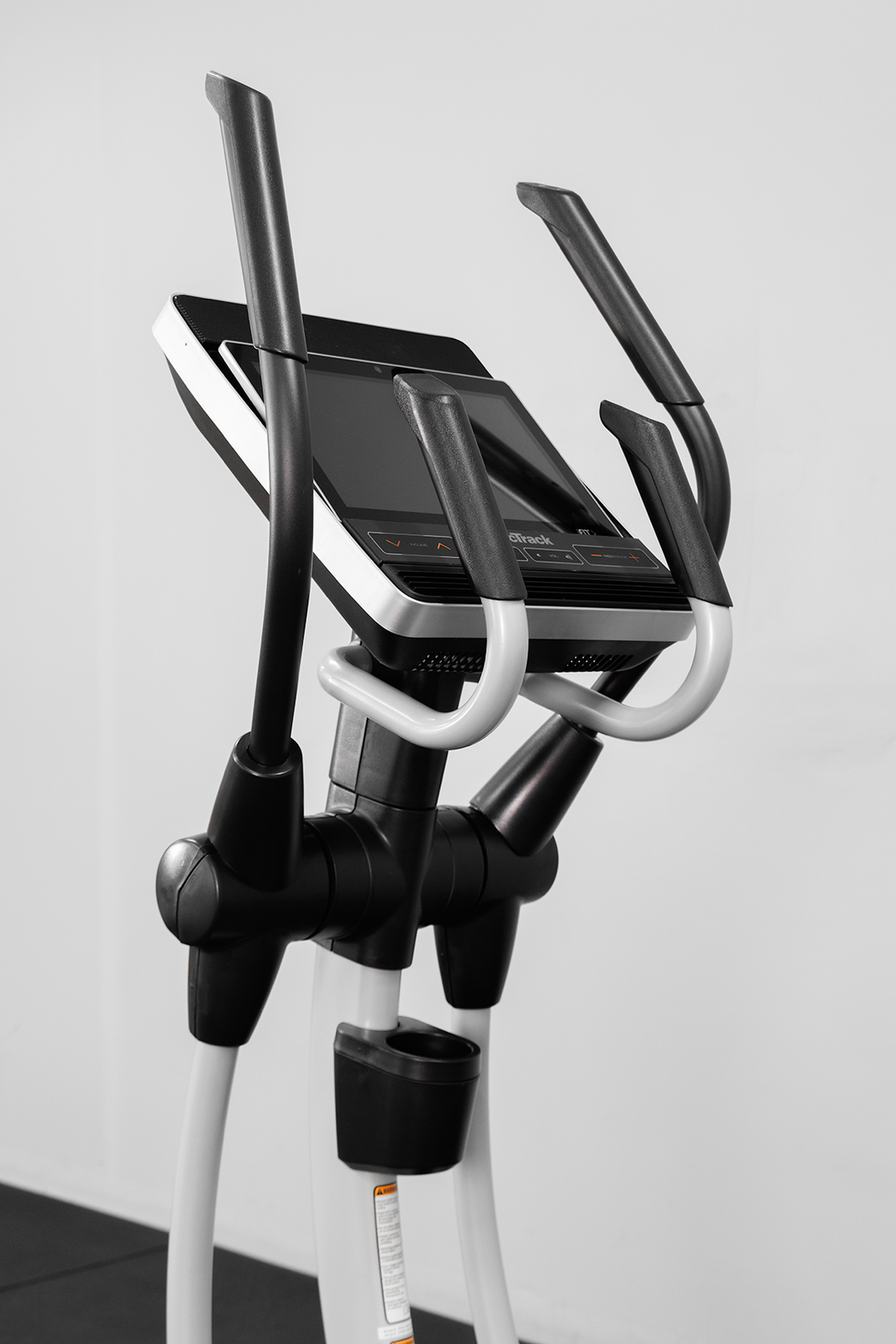 NordicTrack Space Saver SE9i Elliptical Cross Trainer