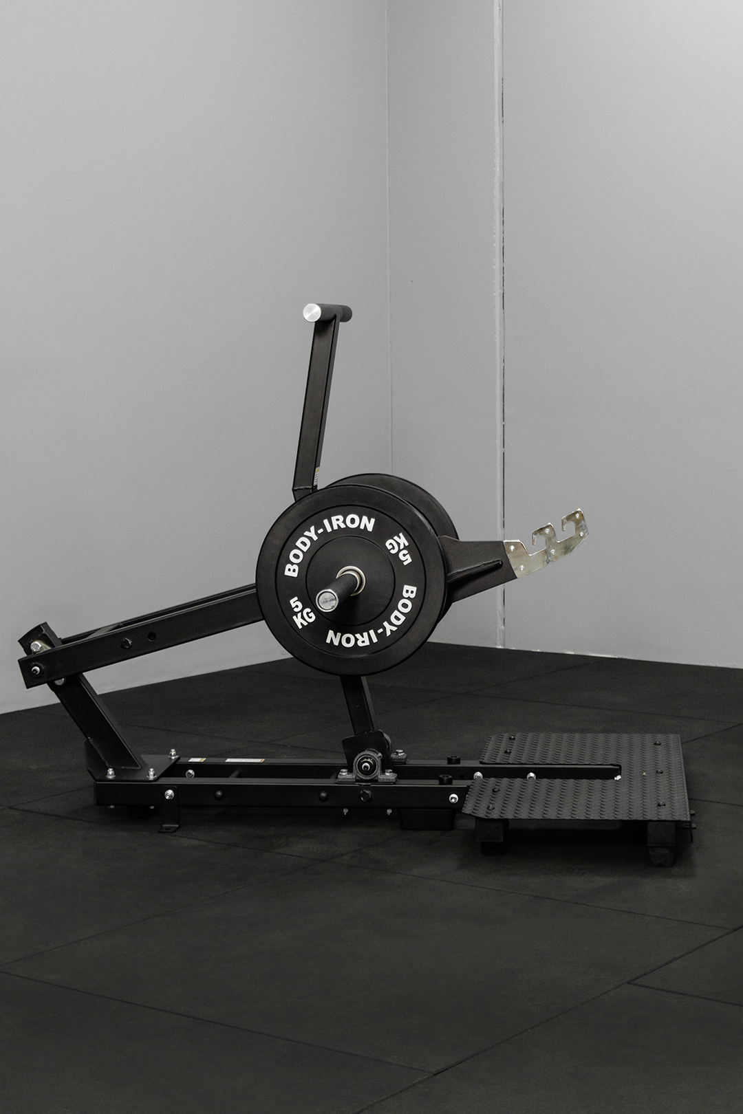 Body Iron Commercial Compact Belt Squat