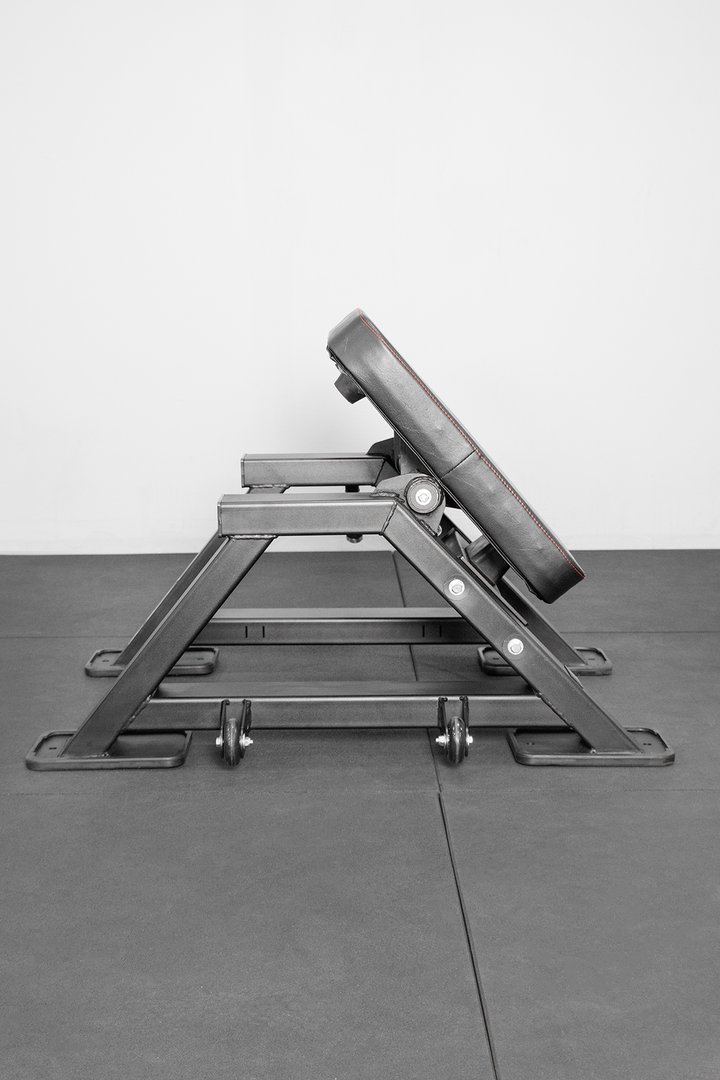 ม้านั่งฝึกกล้ามเนื้อสะโพกและก้น Body Iron Commercial GB200