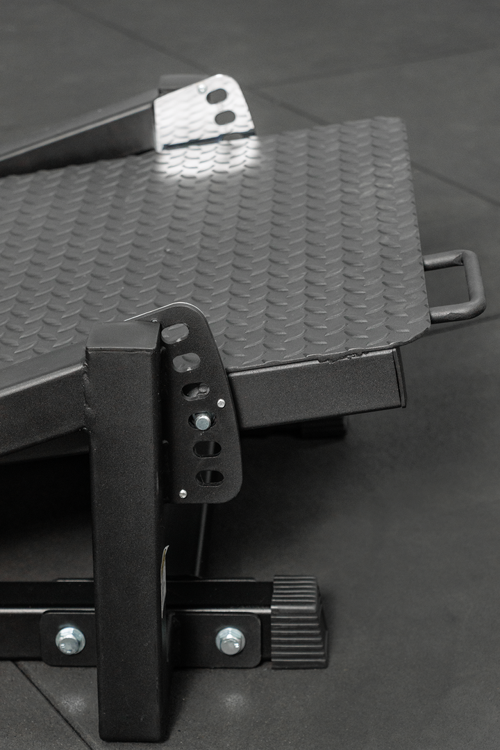 Body Iron Front Squat & Hack Squat Machine Commercial V2