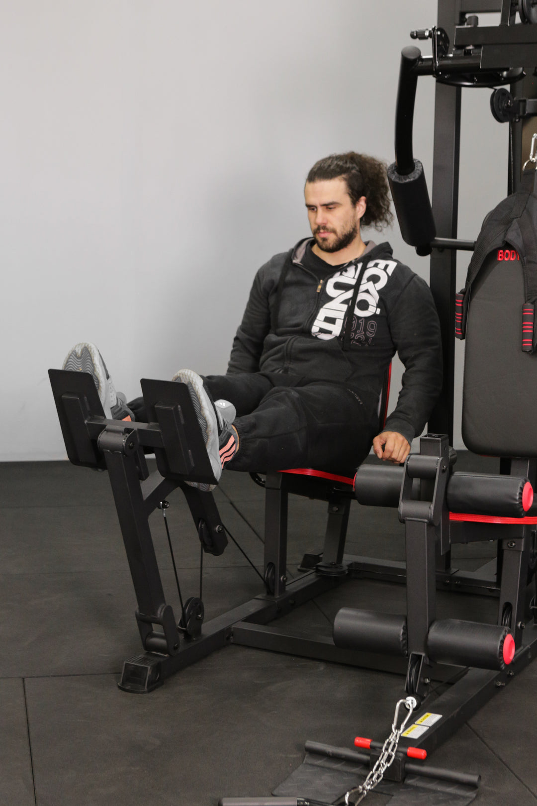 เครื่องออกกำลังกายในบ้าน Body Iron BHG9000 Ultimate 5-Station Multi-Home Gym Trainer