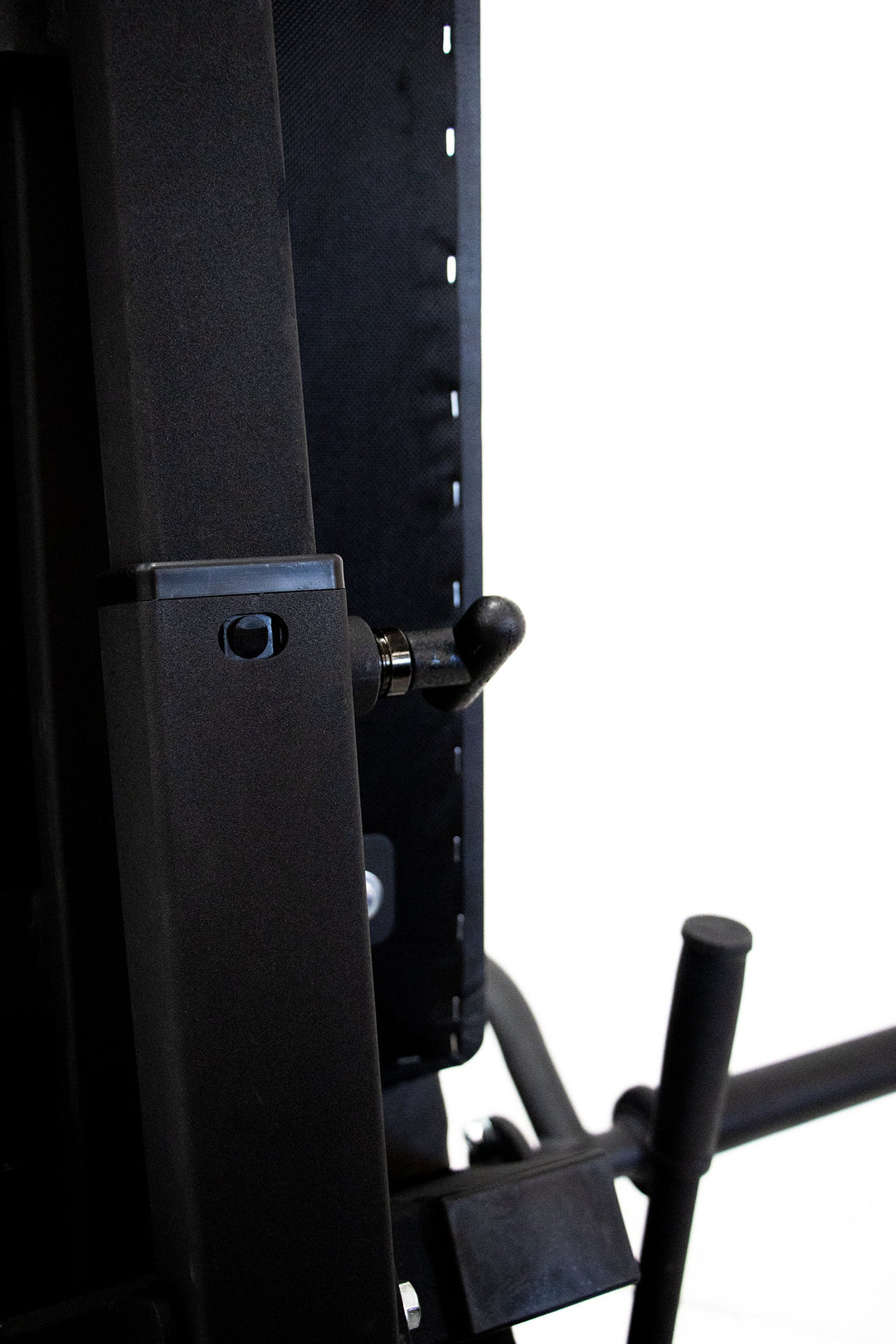 pop pin on leg press machine