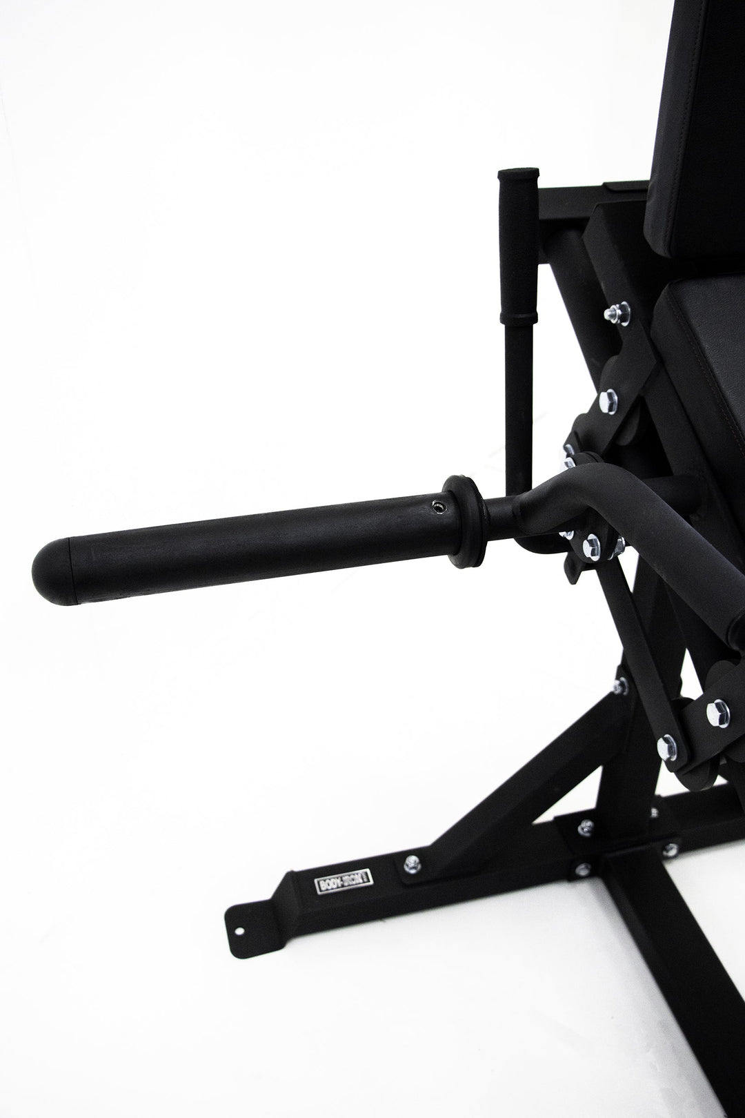 weight plate sleeve on leg press machine