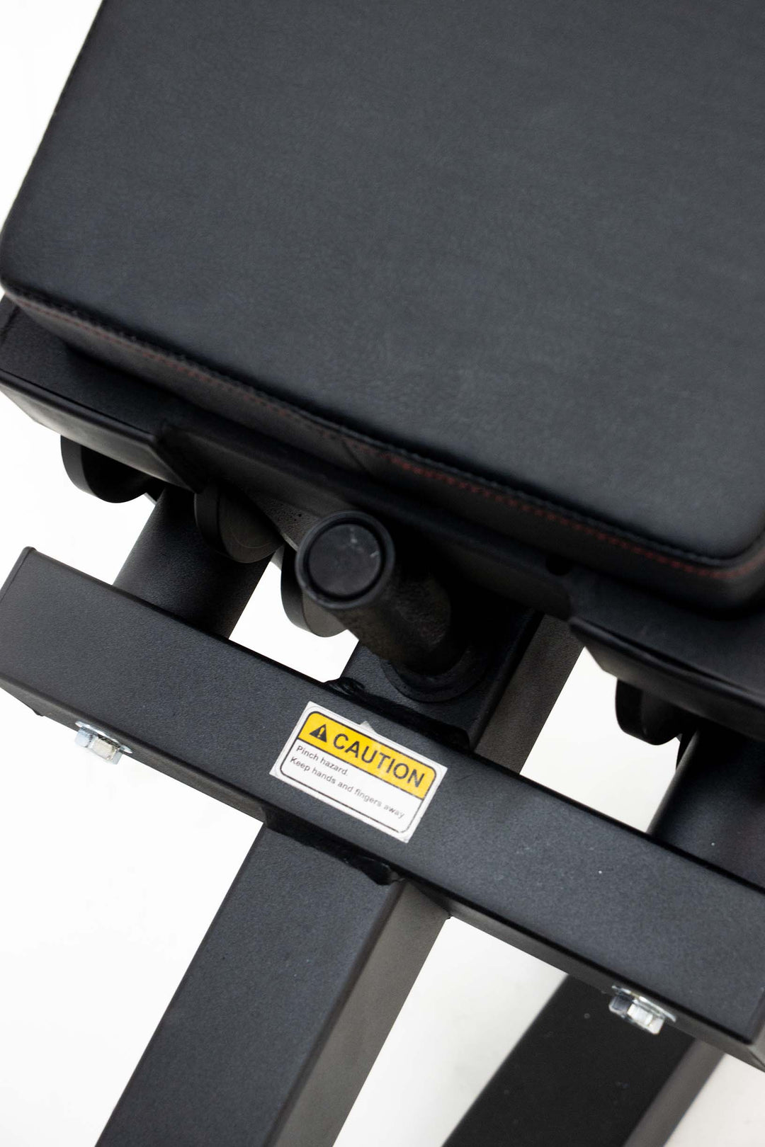 safety lock on body iron leg press